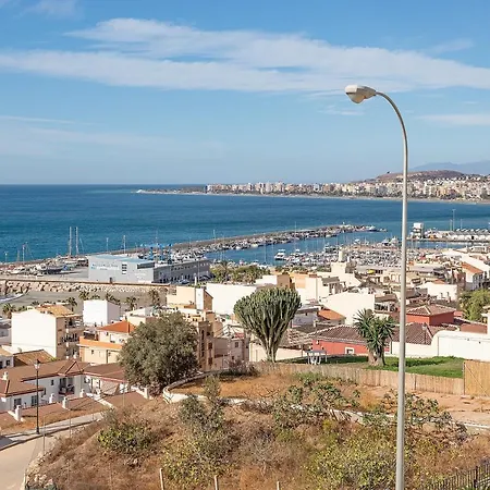 Sunshine Balcony- La Caleta Apartment *