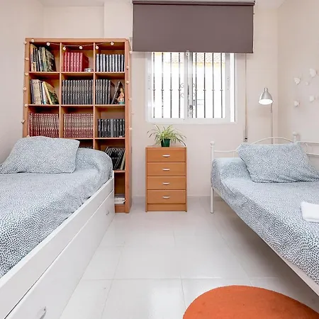 Apartment Sunshine Balcony- La Caleta *
